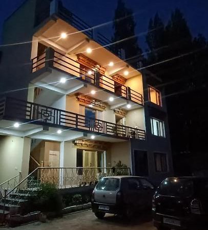 Zlatan Guest House Leh Dış mekan fotoğraf