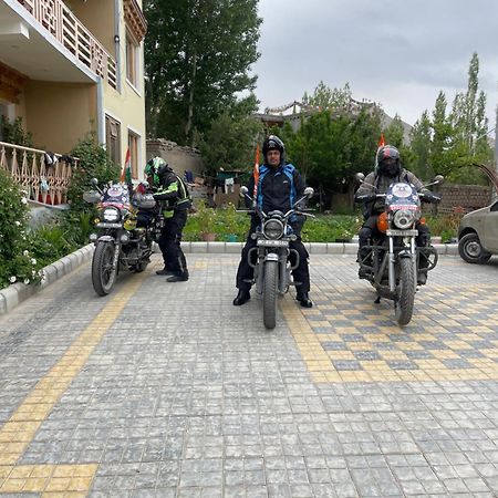 Zlatan Guest House Leh Dış mekan fotoğraf